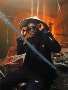Kaylee – Madakweni ft Bayor 97