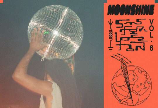 Moonshine x DJ Satelite x Dj Gálio - Moon