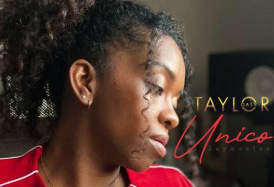 Taylor Gasy ft. Jayneziss - Unico