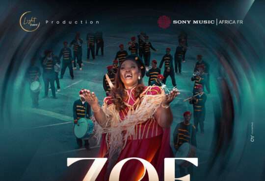 Roseline Layo - Zoe
