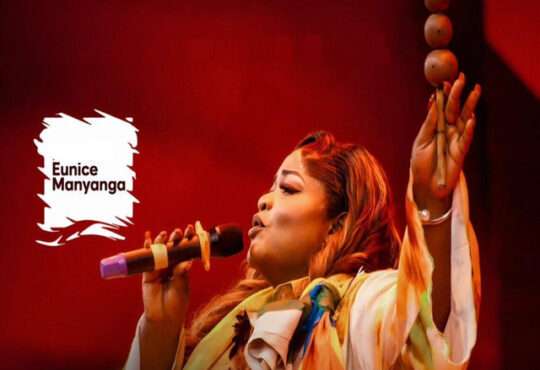 Eunice Manyanga - Tosambela Na Biso