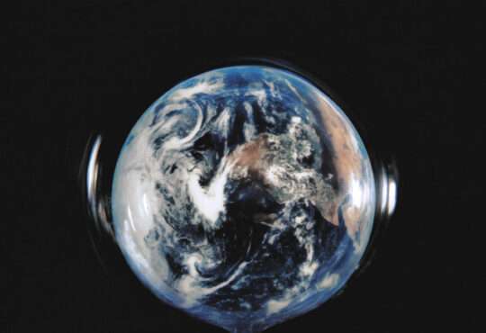 Agir ft. Mizzy Miles - Essência