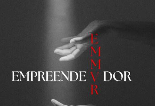 EMMVR - Por Love (feat. Mark Exodus)